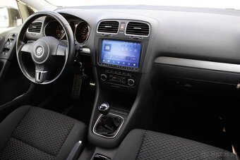Volkswagen Golf 6, 1.6 TDI Trendline. - 14