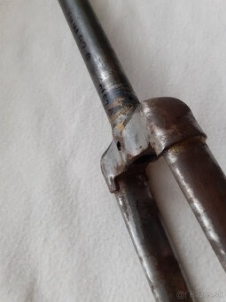 Vidlica, veľkosť kolies 28, historický, retro starý bicykel - 14