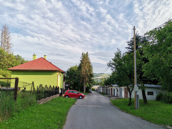 Rodinný dom v pokojnej lokalite, Sekurisova Brezno s pozemko - 14