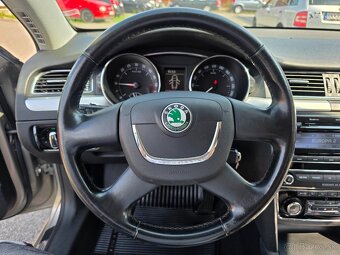 ŠKODA SUPERB COMBI 2.0 CRTDI 103KW ELEGANCE - 14
