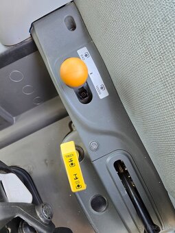 Traktor Claas Atos 340 - 14