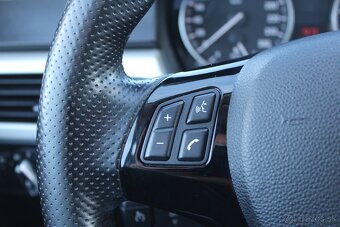 BMW Rad 3 Touring 318d - 14