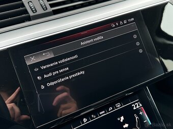 Audi E-tron quattro 50, r.v.: 2022 - 14