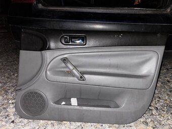 Rozpredám Volkswagen Passat B5.5 1.9TDI 96kw - 14