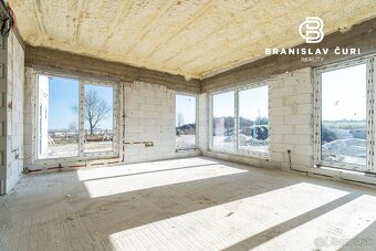 Na predaj 4-izbový bungalov, Rezidencia Trnava pri Laborci - - 14