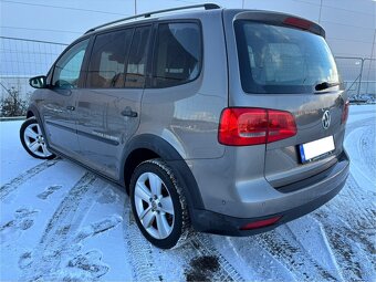 VOLKSWAGEN TOURAN CROSS 2,0 TDI - 14