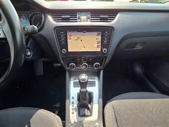 Škoda Octavia 2.0 TDi 110KW DSG Ambiente DPH - 14