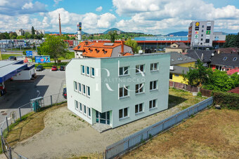 Na prenájom komerčná budova s parkovaním od 5 EUR/m2, Prešov - 14