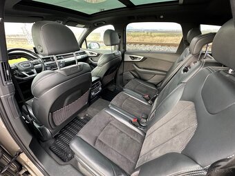 Audi Q7 3.0 TDI 330 PS – TOP výbava, odpočet DPH - 14