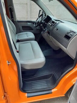 Volkswagen Transporter T5 2.5 TDi 131ps 4Motion - 14