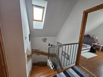 Predaj 5-izbový RD na začiatku obce Rajka, HU. - 14