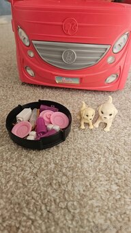 Barbie karavan - 14