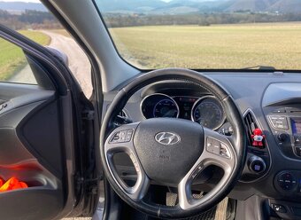 Hyundai ix30 - 14