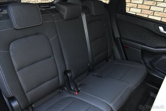 Ford Kuga 2.0 TDci Titanium 4X4 Automat. 14.999,- EUR - 14