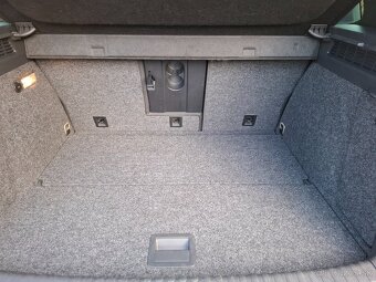 VOLKSWAGEN TIGUAN 4x4,2,0CR TDI CITY SCAPE, 110kw, 2015 - 14