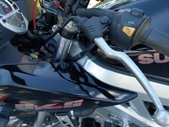 Suzuki SV650s 2004 53kW - 14