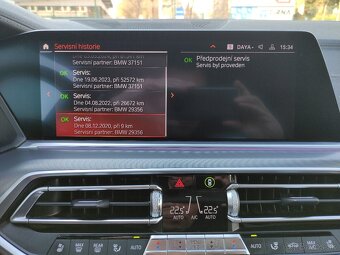 BMW X5 30d xDrive Mpaket HUD VZDUCH KAMERA TAŽNÉ - 14