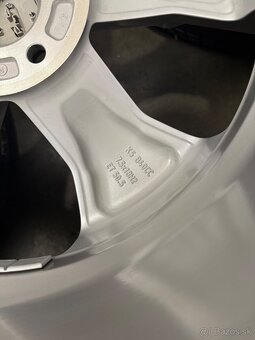 Nepoužitá letná sada 5x108 R18 , 235/55/18 Volvo XC40 - 14