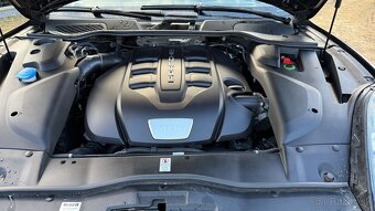 Porsche Cayenne 3.0 diesel | 2sady kolies - 14
