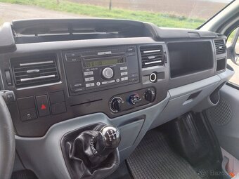 Predam ford transit 2.4tdci 74kw 6miest valnik rv2009 - 14