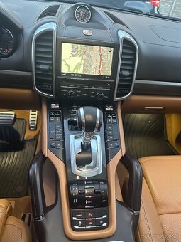Porsche Cayenne S 4.2 diesel V8 biturbo GTS - 14