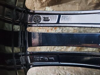 Vw Talladega ALU R19 originál 235/35 Continental - 14