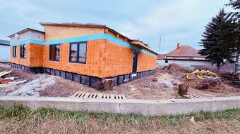 Predaj 4-izb. 90m2 RD novostavba, 295m2 al. 427m2 pozemok, J - 14