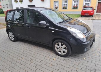 Nissan Note 1,4 i benzín manuál 65 kw - 14