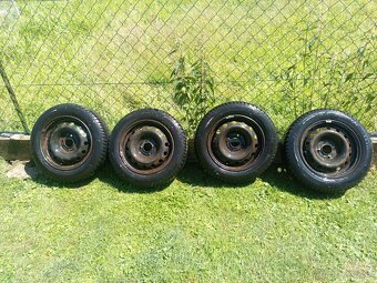 Predám zimné pneumatiky 175/65 r14 - 14