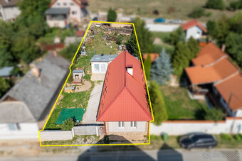 Na predaj útulný kamenný dom s garážou a záhradou |Turňa n/B - 14