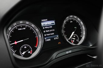 Škoda Karoq 2.0 TDI Style 4x4 DSG - 14