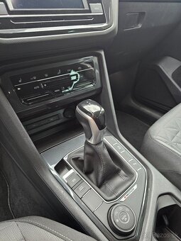 VW Tiguan 2.0tsi (benzin) 140kw, 4x4,DSG (automat) r.v. 2022 - 14