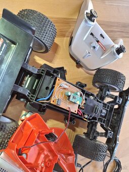 RC auto na dialkove 2,4GHz-na suciastky - 14