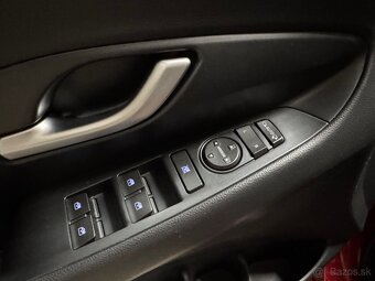 Hyundai i30 Automat 1,4 T-GDI benzín GO 140 koní 2018 - 14