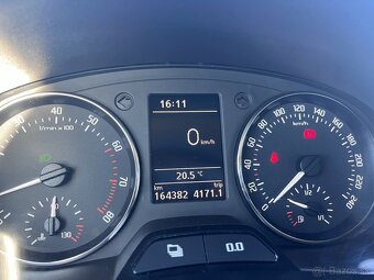 predám Skoda Fabia Combi II--1.2TSI---63Kw-85Ps--r.v.2010 - 14