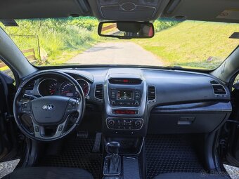 KIA Sorento 2.2 CRDi Automat 2015 Ako nové kúpené na SK - 14