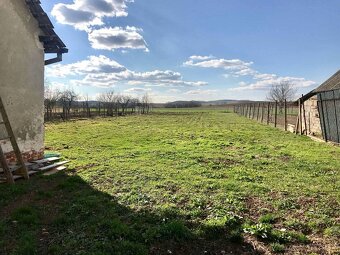 ZNÍŽENÁ CENA➔Starší RD vhodný na rekonštrukciu - Želovce - 14