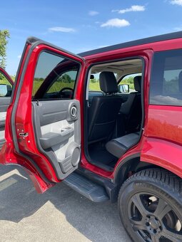 Dodge Nitro 2.8 CRD 4x4 130kW - 14