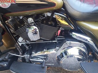 Harley Davidson Electra Glide Ultra Classic - 14