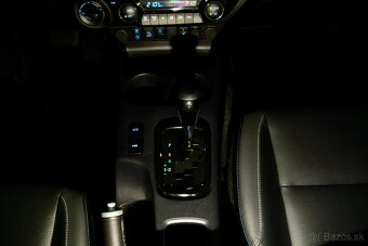 Toyota Hilux DC 2.8 I D-4D Invincible Sport 4x4 A/T - 14