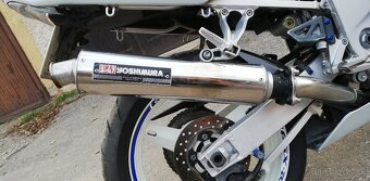 SUZUKI GSX-R 600 K3 r.v.2003 - 14
