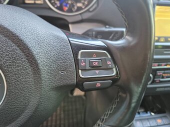 Volkswagen Golf 2.0 TFSI 270k R 4x4 - 14