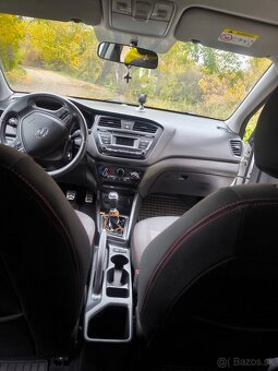 Predám Hyundai I20 Active - 14