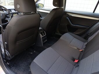 Škoda Octavia III 11/2015 Slovenské auto, LED - 14