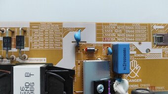 SAMSUNG UE55NU7172 náhradné diely - 14