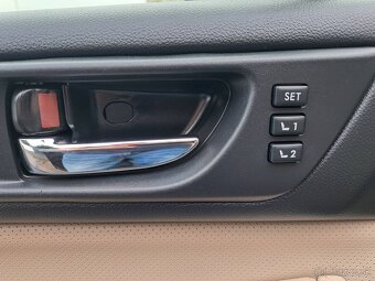 Subaru Outback 2.5i-S Exclusive NAVI CVT - 14