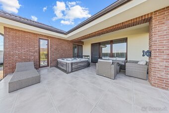 Luxusný 3.izbový rodinný dom s garážou Dunajská Streda - 14