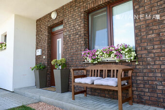 NA PREDAJ 4-izbový rodinný dom zariadený so záhradkou - 14