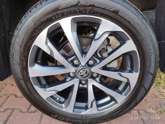 Toyota Corolla Cross - 14