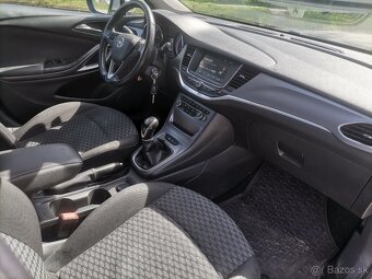 Opel Astra Sports Tourer Combi - 14